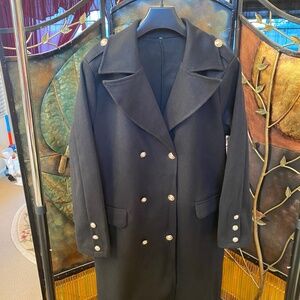 Women’s black coat